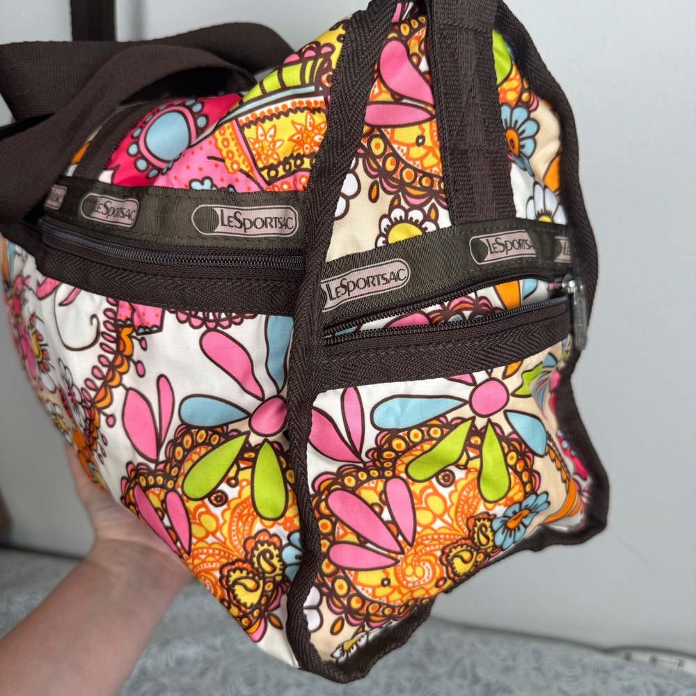 LeSportsac Weekender Duffle Bag Floral Paisley Travel Y2K Gym Carry-on Retro 60s